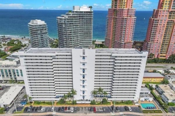 White Egret, 2200 NE 33rd Ave #16F, Fort Lauderdale, Florida 33305, image 1