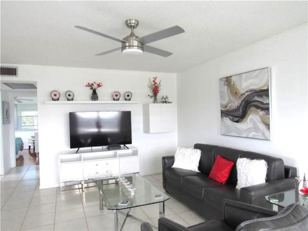 Farnham, 144 Farnham F #144, Deerfield Beach, Florida 33442, image 1