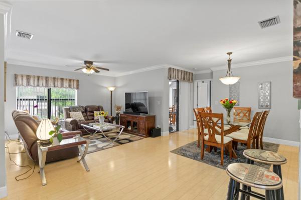 Applewood Village 3, 4624 Carambola Cir #2706, Coconut Creek, Florida 33066, image 1