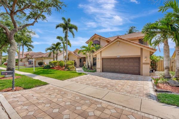 Fox Run At Jacaranda, 1851 NW 105th Ave, Plantation, Florida 33322, image 1
