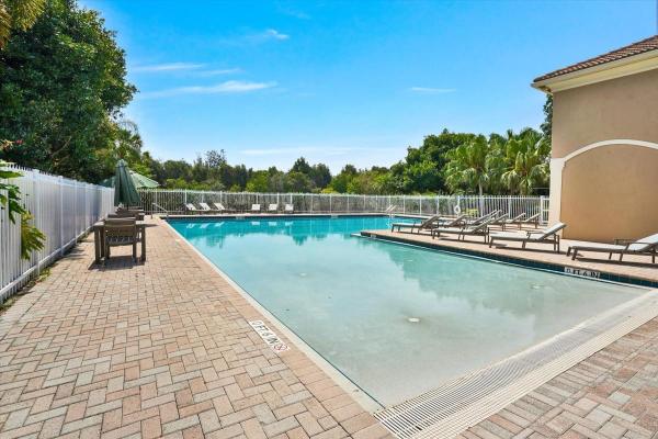 Laguna Isles, 6150 SW 195th Ave, Pembroke Pines, Florida 33332, image 2
