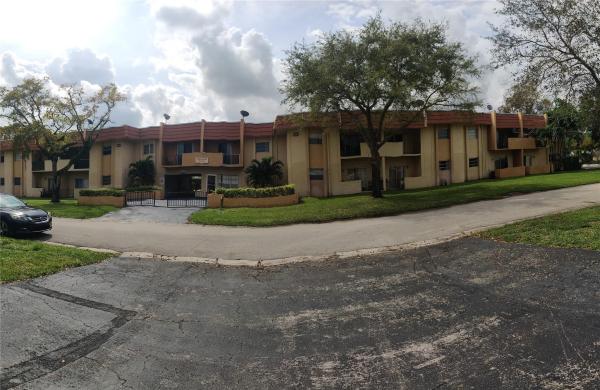 Casa Coral, 10270 NW 35th St #27, Coral Springs, Florida 33065, image 1