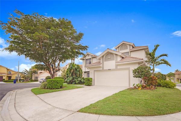 Stonebriar At Maplewood, 102 St Andrews Ct, Jupiter, Florida 33458, image 1