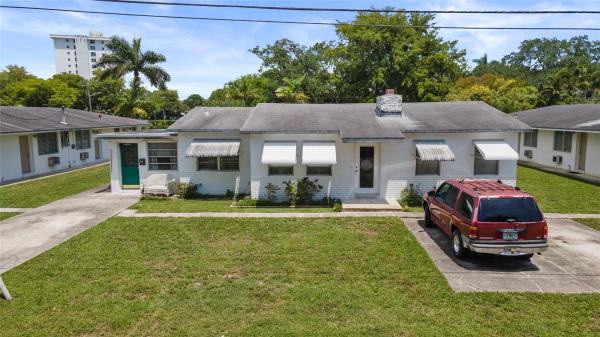 Placido Place, 53 NE 16th Pl, Fort Lauderdale, Florida 33305, image 1