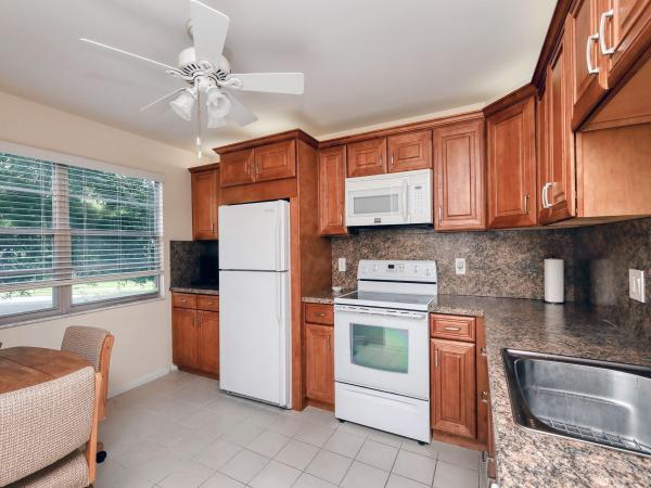 Victoria Village, 2905 Victoria Pl #A2, Coconut Creek, Florida 33066, image 1