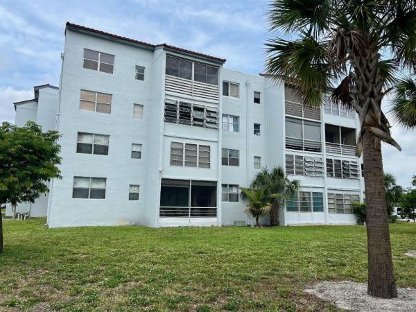 Somerset, 2860 Somerset Dr #114K, Lauderdale Lakes, Florida 33311, image 3