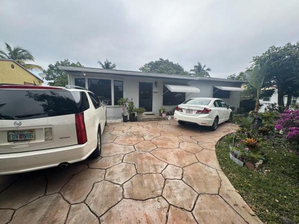 Fleeman Heights, 15625 NE 11th Ct, North Miami Beach, Florida 33162, image 1