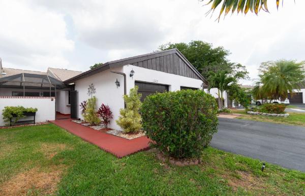 Wedgewood, 9259 Wedgewood Way #D1, Fort Lauderdale, Florida 33321, image 1