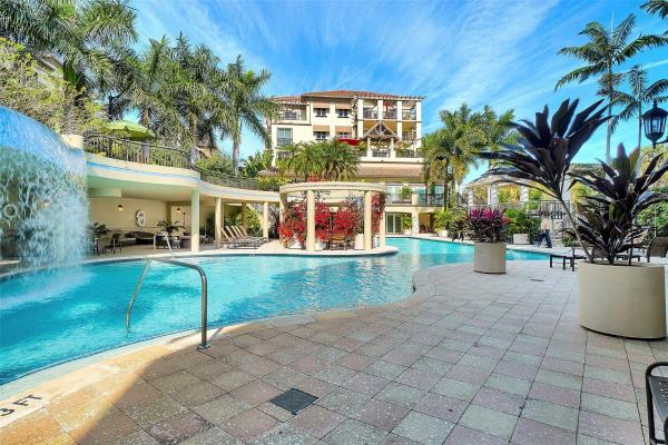 Wilton Station, 2633 NE 14th Ave #115, Wilton Manors, Florida 33334, image 1