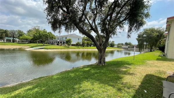 Courtyard Of Coral Gate, 5539 Courtyard Dr #5539, Margate, Florida 33063, image 1