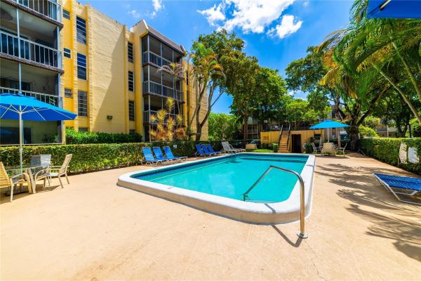 Plantation Pines, 483 N Pine Island Rd #301C, Fort Lauderdale, Florida 33324, image 1