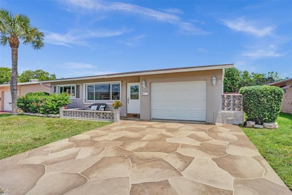 Paradise Gardens 1, 6795 NW 12th St, Margate, Florida 33063, image 1