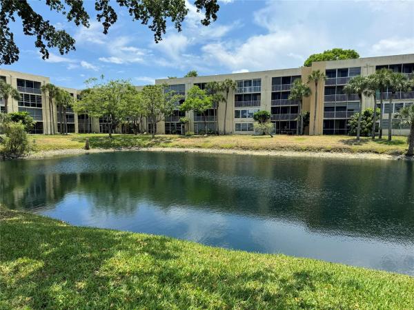 Cypress Chase North, 3141 NW 47th Ter #223, Lauderdale Lakes, Florida 33319, image 1