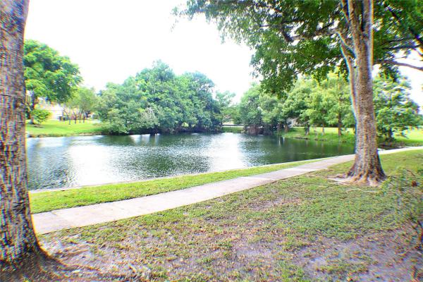 Lime Bay, 9070 Lime Bay Blvd #105, Tamarac, Florida 33321, image 2