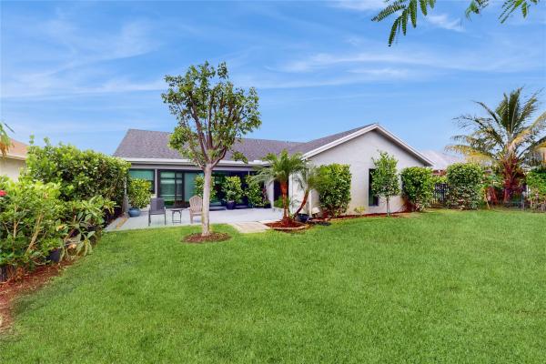 Coco Wood Lakes, 14797 Summersong Ln, Delray Beach, Florida 33484, image 1