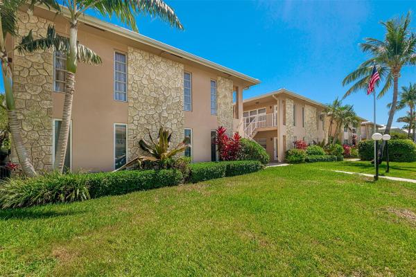 2737 NE 28th St #8W, Pompano Beach, Florida 33064, image 1