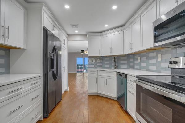 Briarwood Club, 3575 Broken Woods Dr #806, Coral Springs, Florida 33065, image 1