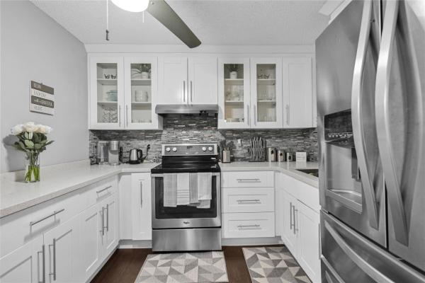Karanda Village 4, 3953 Carambola Cir N #2914, Coconut Creek, Florida 33066, image 2