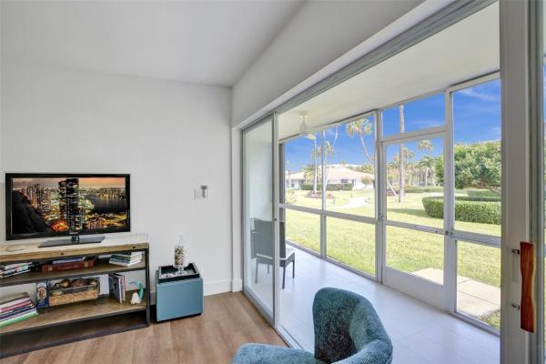 Penthouse North, 101 NE 19th Ave #110, Deerfield Beach, Florida 33441, image 3