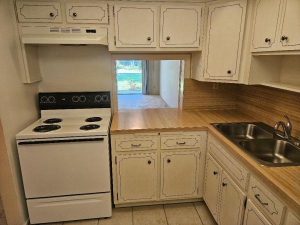 Regis House, 899 SE 2nd Ave #119, Deerfield Beach, Florida 33441, image 1