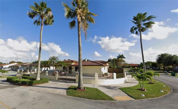 Superior Homes, 13320 NW 1st Ln, Tamiami, Florida 33182, image 1