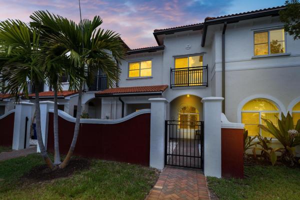Bella Vista, 3501 NW 29th Ct #3501, Lauderdale Lakes, Florida 33311, image 1
