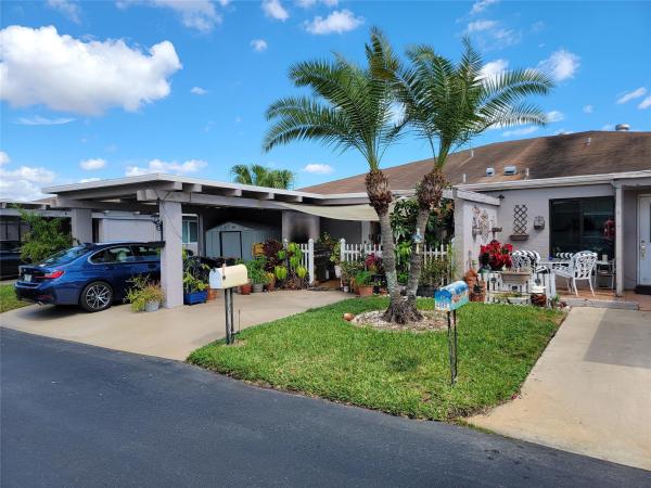 Camelot Village, 6678 Moonlit Dr, Delray Beach, Florida 33446, image 1