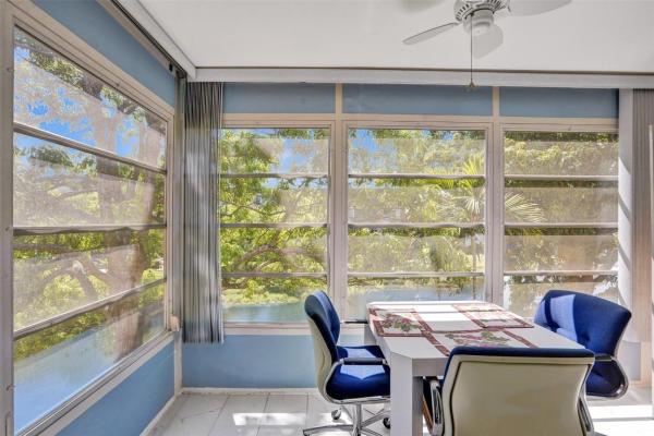 Lauderdale Oaks, 3001 NW 46th Ave #301, Lauderdale Lakes, Florida 33313, image 2