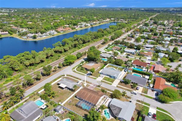 Boca Raton Square, 1780 SW 12th St, Boca Raton, Florida 33486, image 1