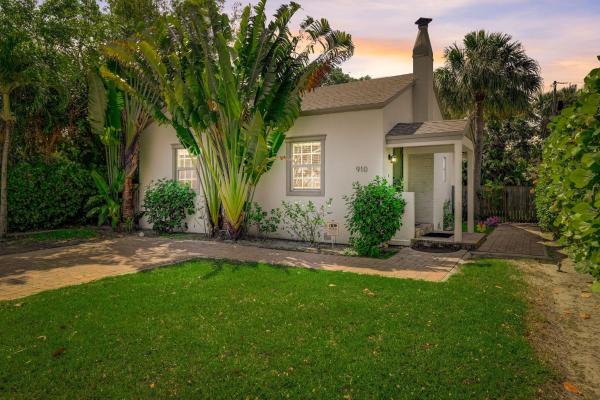Belle Vue, 910 Upland Rd, West Palm Beach, Florida 33401, image 1