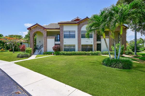 Stratford At Aberdeen, 8049 Aberdeen Dr #101, Boynton Beach, Florida 33472, image 1