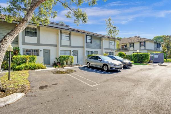 University Maplewood Townhouses, 9764 NW 14th St #23, Coral Springs, Florida 33071, image 1