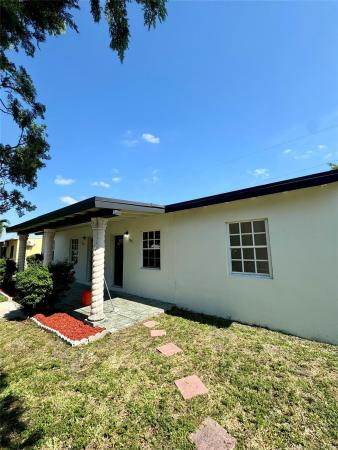 Bethune Homesites, 1821 NW 74th St, Gladeview, Florida 33147, image 1