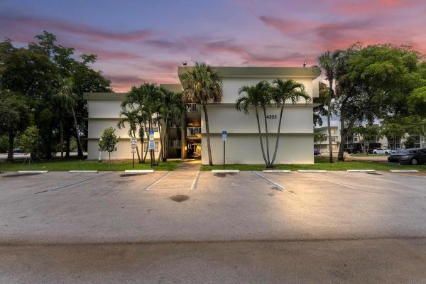 Spring Crest, 4205 N University Dr #201, Sunrise, Florida 33351, image 1