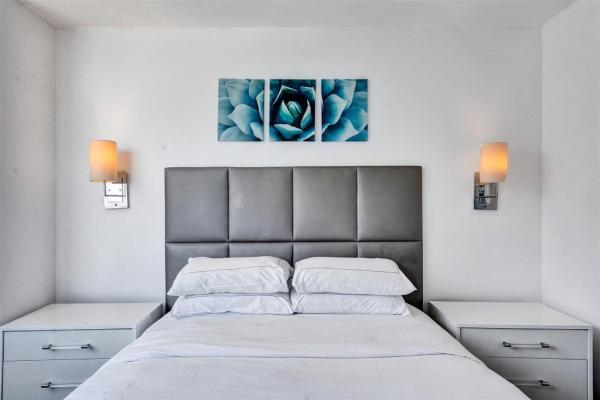 Gallery One, 2670 E Sunrise Blvd #726, Fort Lauderdale, Florida 33304, image 1