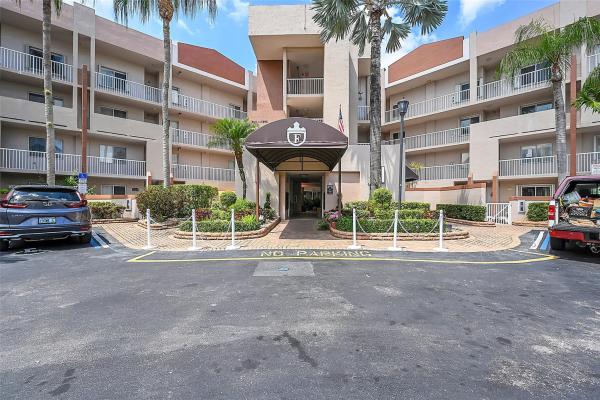 Granville At Kings Point, 7583 Granville Dr #7583, Fort Lauderdale, Florida 33321, image 1