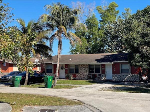 Sunshine Villas, 1520 NW 52nd Ave, Lauderhill, Florida 33313, image 1