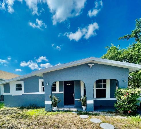 Collier City, 2841 NW 3rd St, Pompano Beach, Florida 33069, image 1