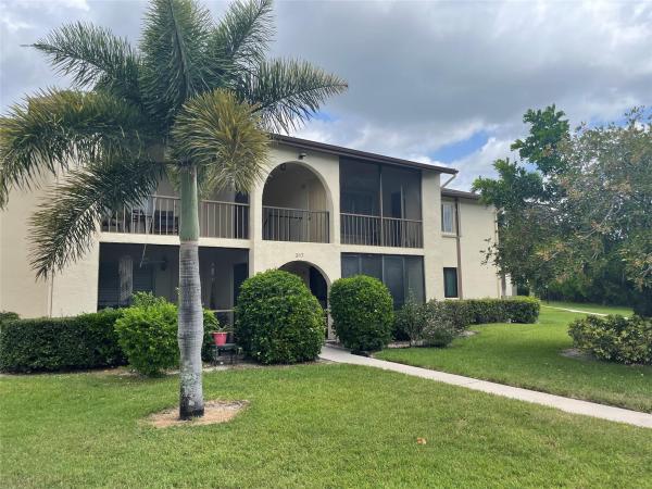 Pine Ridge South 3, 317 Knotty Pine Cir #B2, Greenacres, Florida 33463, image 1