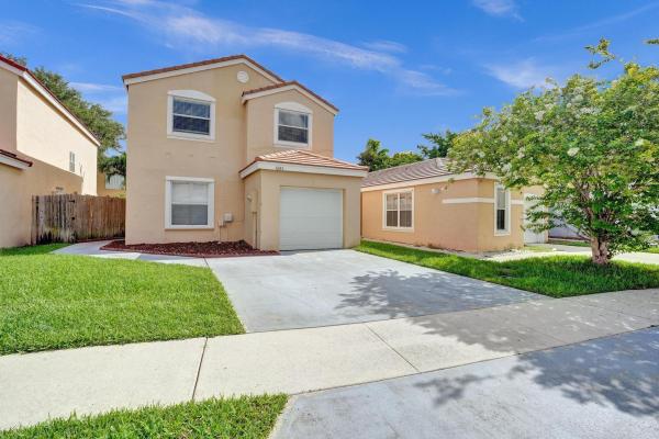 Indian Key At Coral Bay, 6183 Navajo Ter, Margate, Florida 33063, image 1