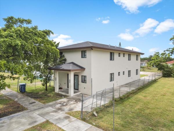 West Perrine No HOA, 10451 SW 179th St, West Perrine, Florida 33157, image 1