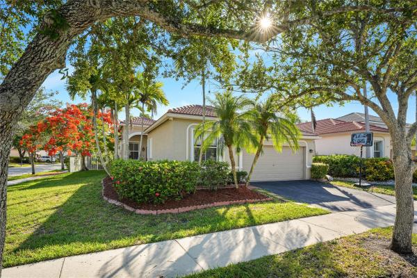 The Glades, 1727 Sycamore Ter, Weston, Florida 33327, image 1