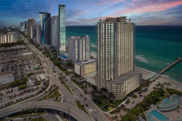 La Perla, 16699 Collins Ave #4101, Sunny Isles Beach, Florida 33160, image 1