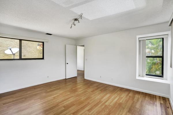 Pineapple Walk, 22276 Pineapple Walk Dr, Boca Raton, Florida 33433, image 2
