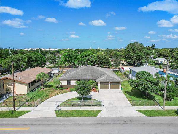 Downtown Delray, 205 SW 6th Ave, Delray Beach, Florida 33444, image 1