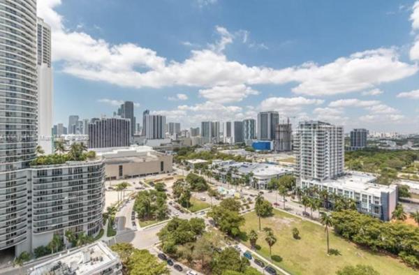Quantum On The Bay, 1900 N Bayshore Dr #1919, Miami, Florida 33132, image 1