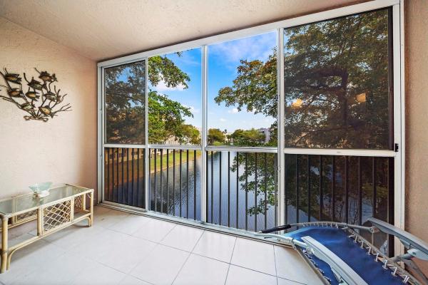Weldon, 9525 Weldon Cir #314, Tamarac, Florida 33321, image 1