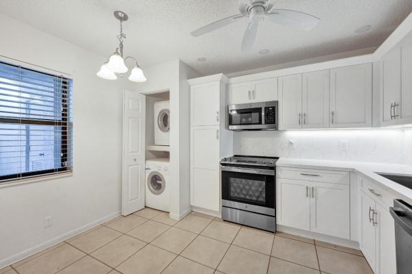 Pond Apple Place 2, 4405 NW 20th St #446, Coconut Creek, Florida 33066, image 1