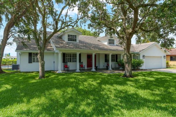 Golf Tam Village, 2732 Oak Tree Ln, Fort Lauderdale, Florida 33309, image 1