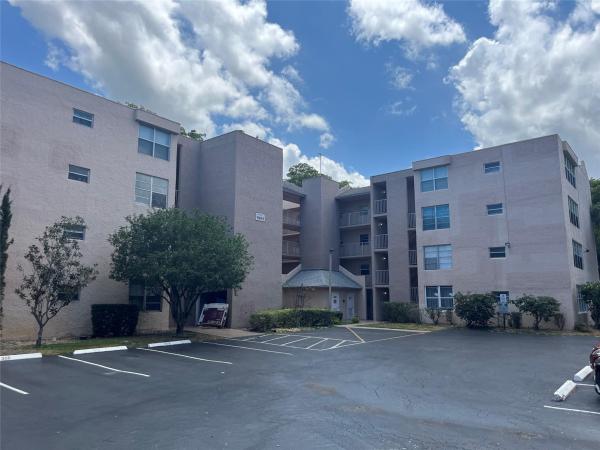 Orchid Tree Of Pine Island Ridge, 9495 Evergreen Pl #301, Davie, Florida 33324, image 1